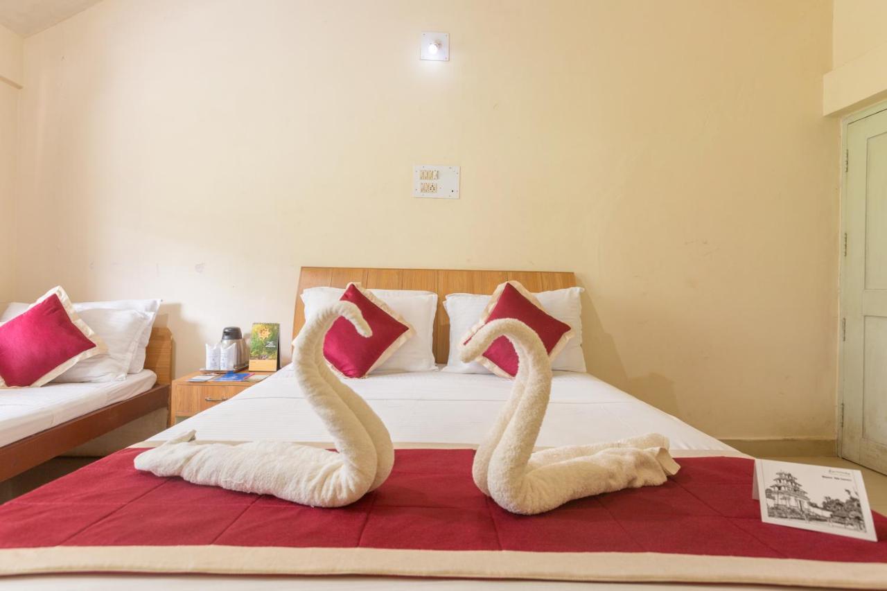 KSTDC Hotel Mayura TalaKaveri, Bhagamandala Madikeri Bagian luar foto