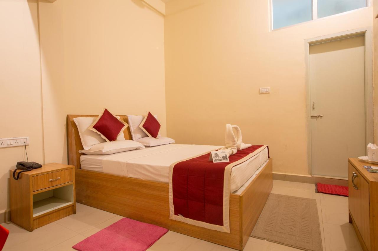 KSTDC Hotel Mayura TalaKaveri, Bhagamandala Madikeri Bagian luar foto